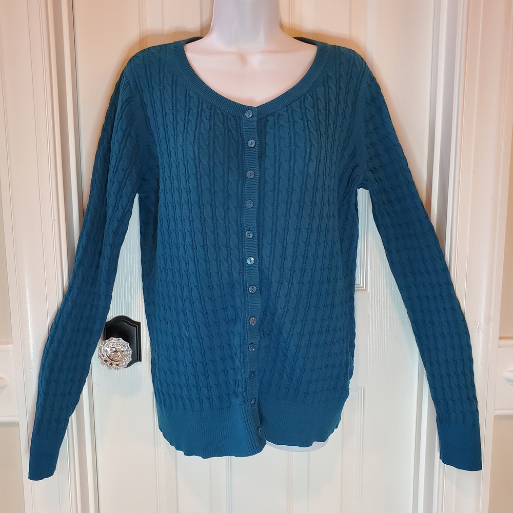 Vintage- Eddie Bauer- Seattle USA- Cable Knit Cardigan- Sz. L